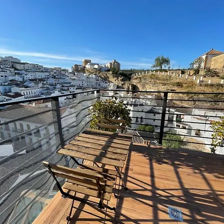 Cantareria, Jazmin. Apartment Setenil De Las Bodegas